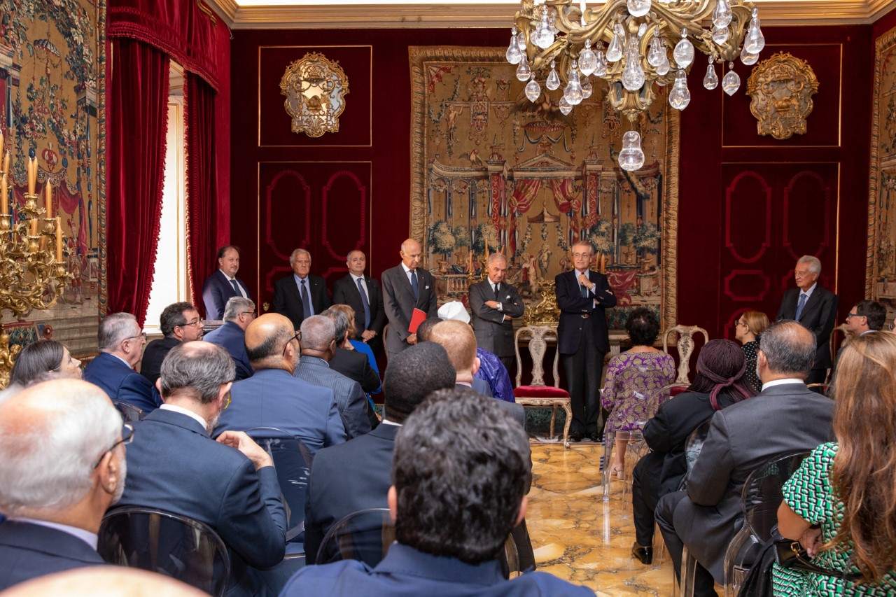 Ambassador Zanardi Landi invites the Heads of Mission to the Holy See and SMOM at the first meeting with the new Grand Chancellor, H.E. Riccardo Paternò di Montecupo