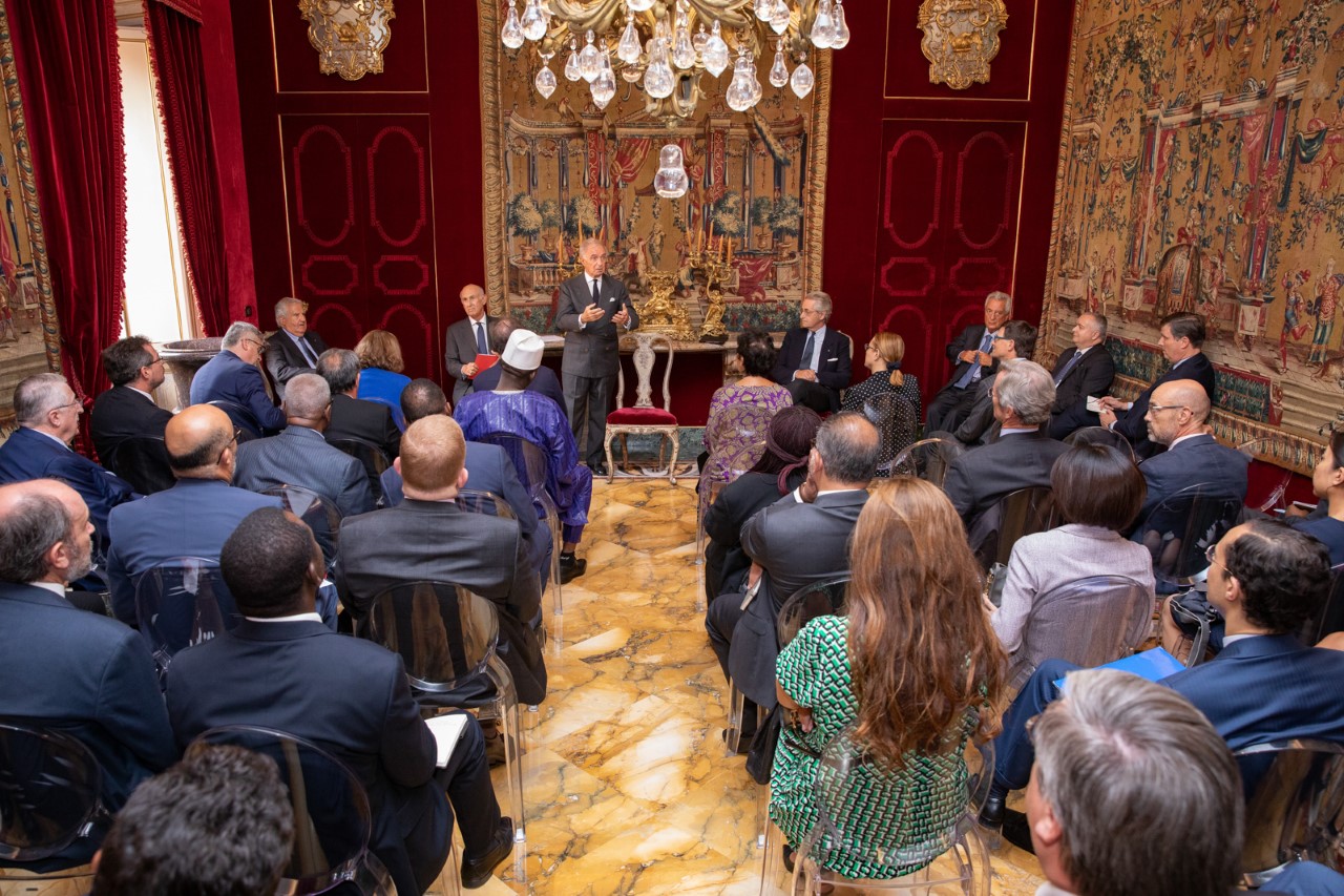Ambassador Zanardi Landi invites the Heads of Mission to the Holy See and SMOM at the first meeting with the new Grand Chancellor, H.E. Riccardo Paternò di Montecupo
